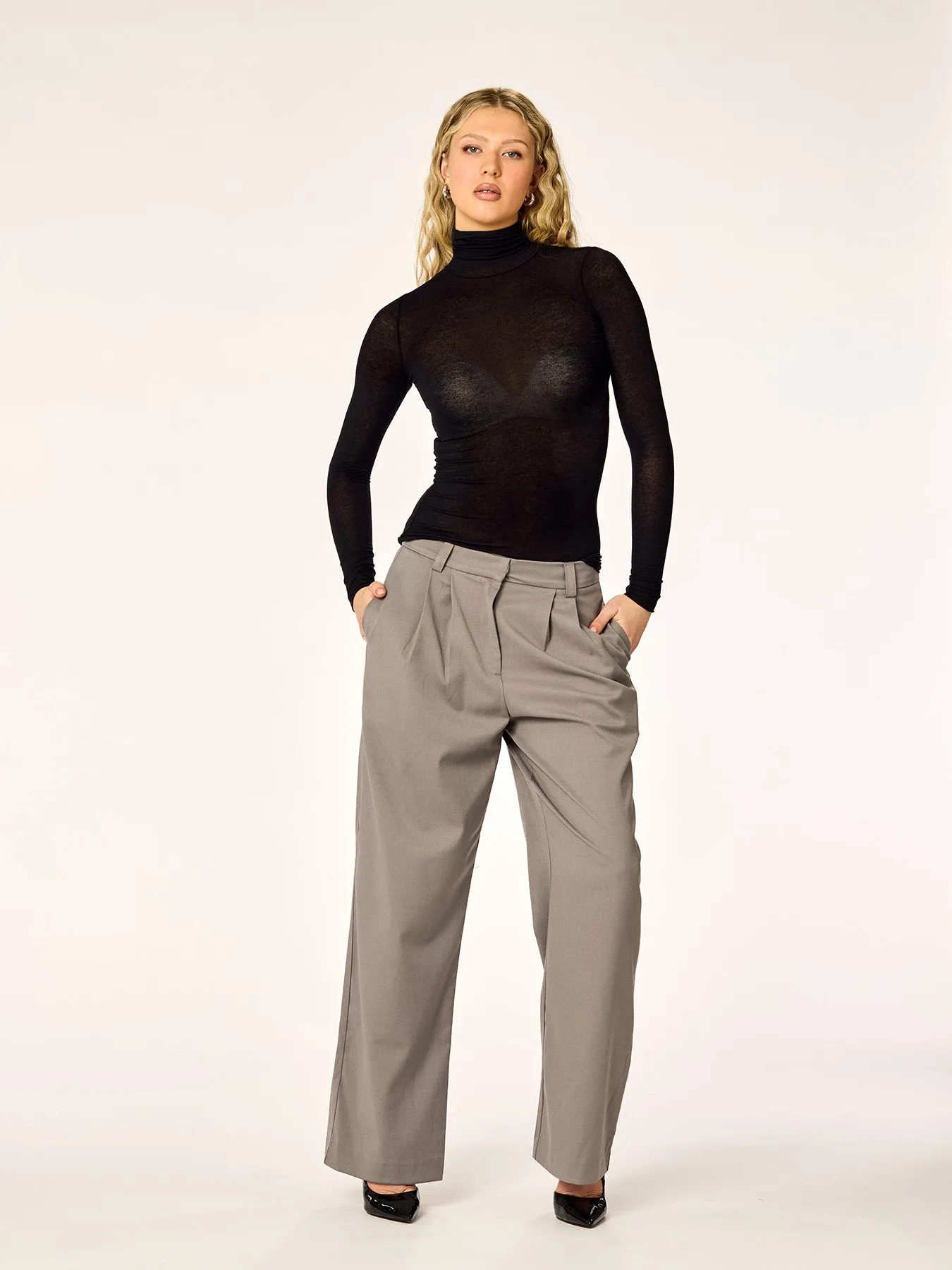 BLAZING - Suit Pants • Grey