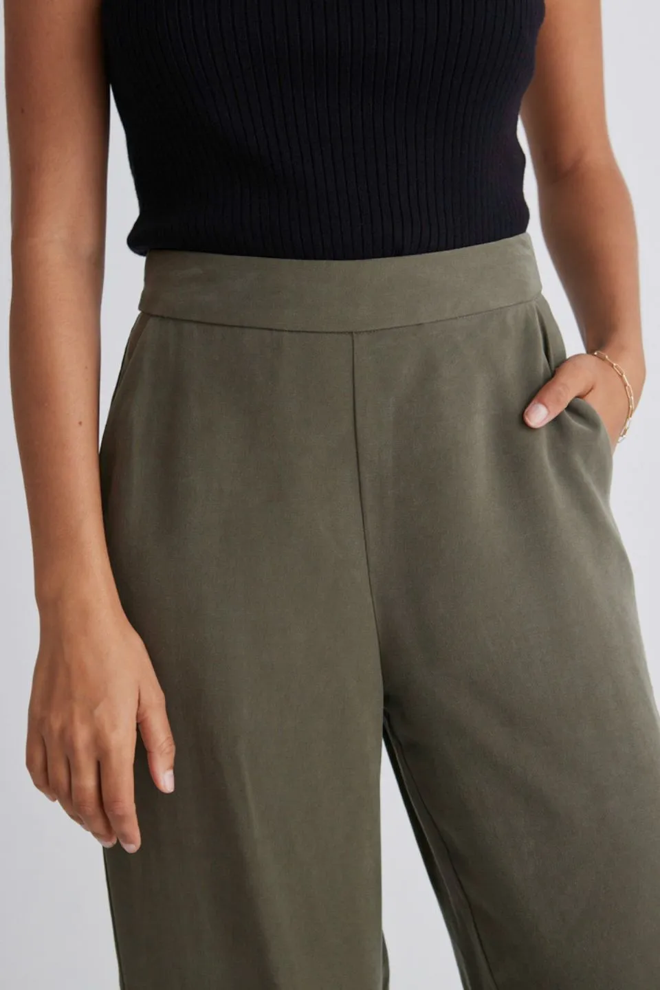 Effortless Khaki Viscose Deep Band Wide Leg Pant