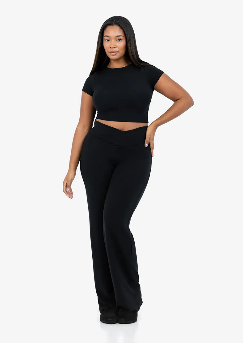 Effortless Straight Leg Black