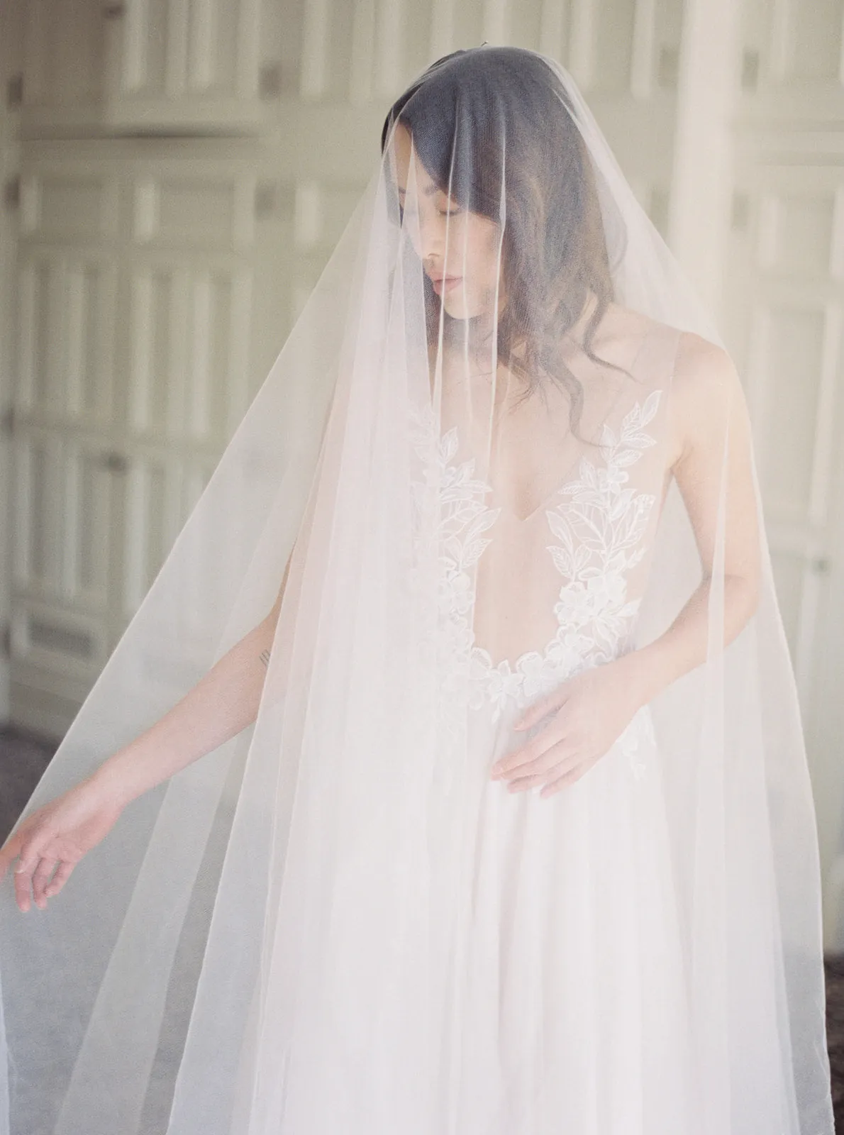 ELIZABETH | English Silk Tulle Wedding Veil