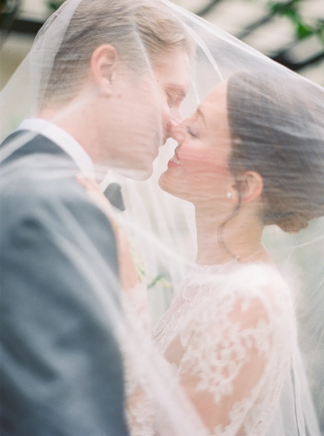 ELIZABETH | English Silk Tulle Wedding Veil