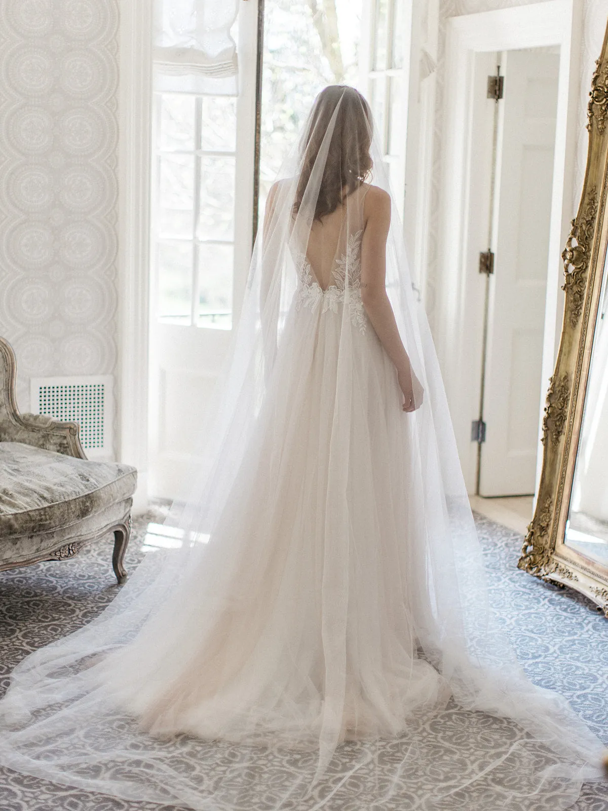 ELIZABETH | English Silk Tulle Wedding Veil