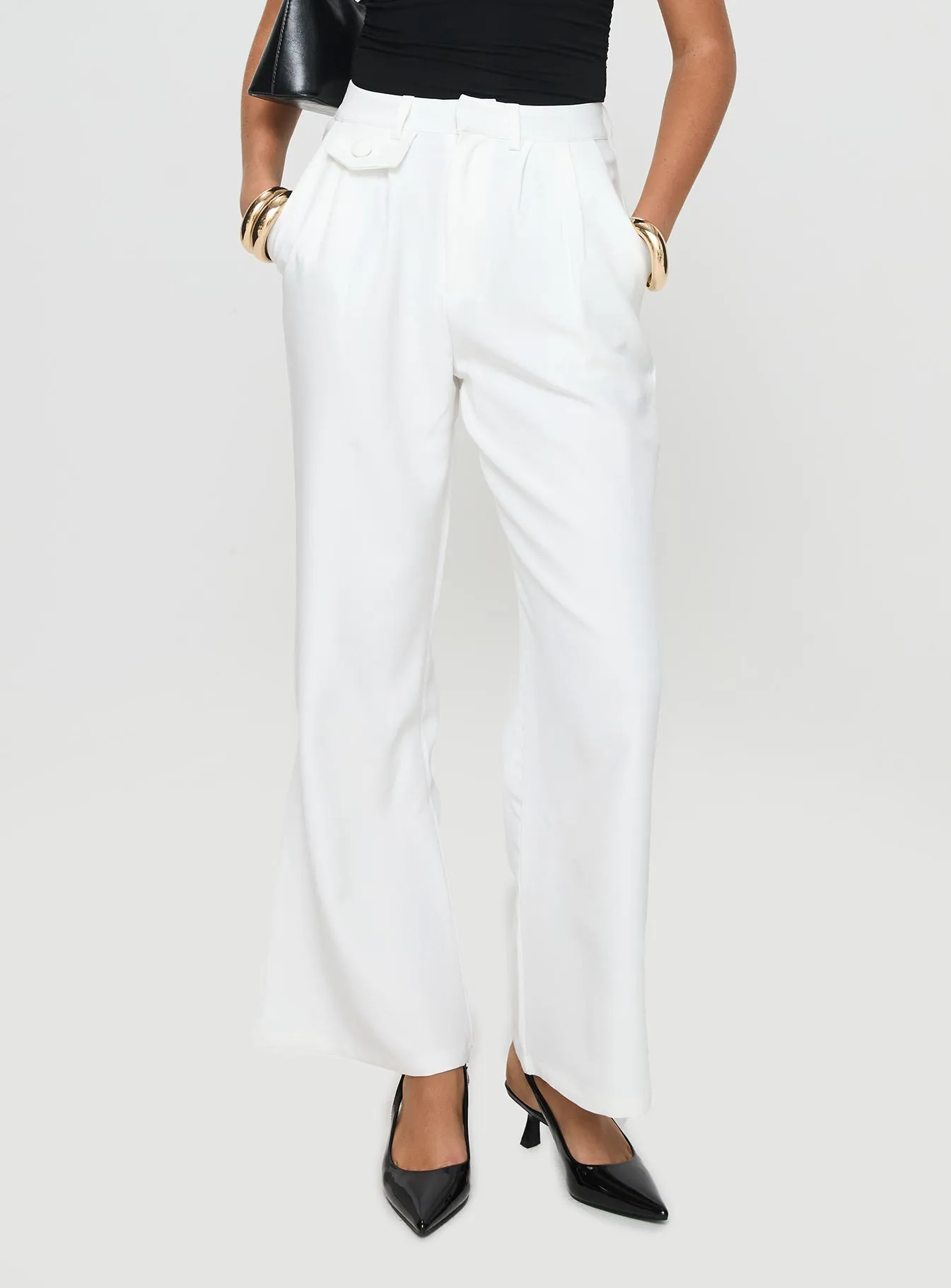 Jazzar Pocket Detail Pleated Pant White Petite