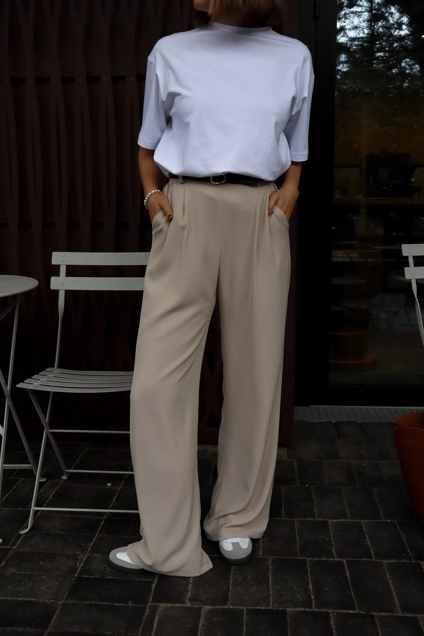 Pantalon droit à pince - Beige