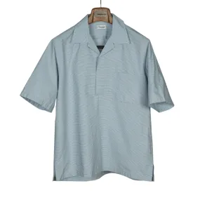 Short sleeve camp shirt in light blue stripe cotton