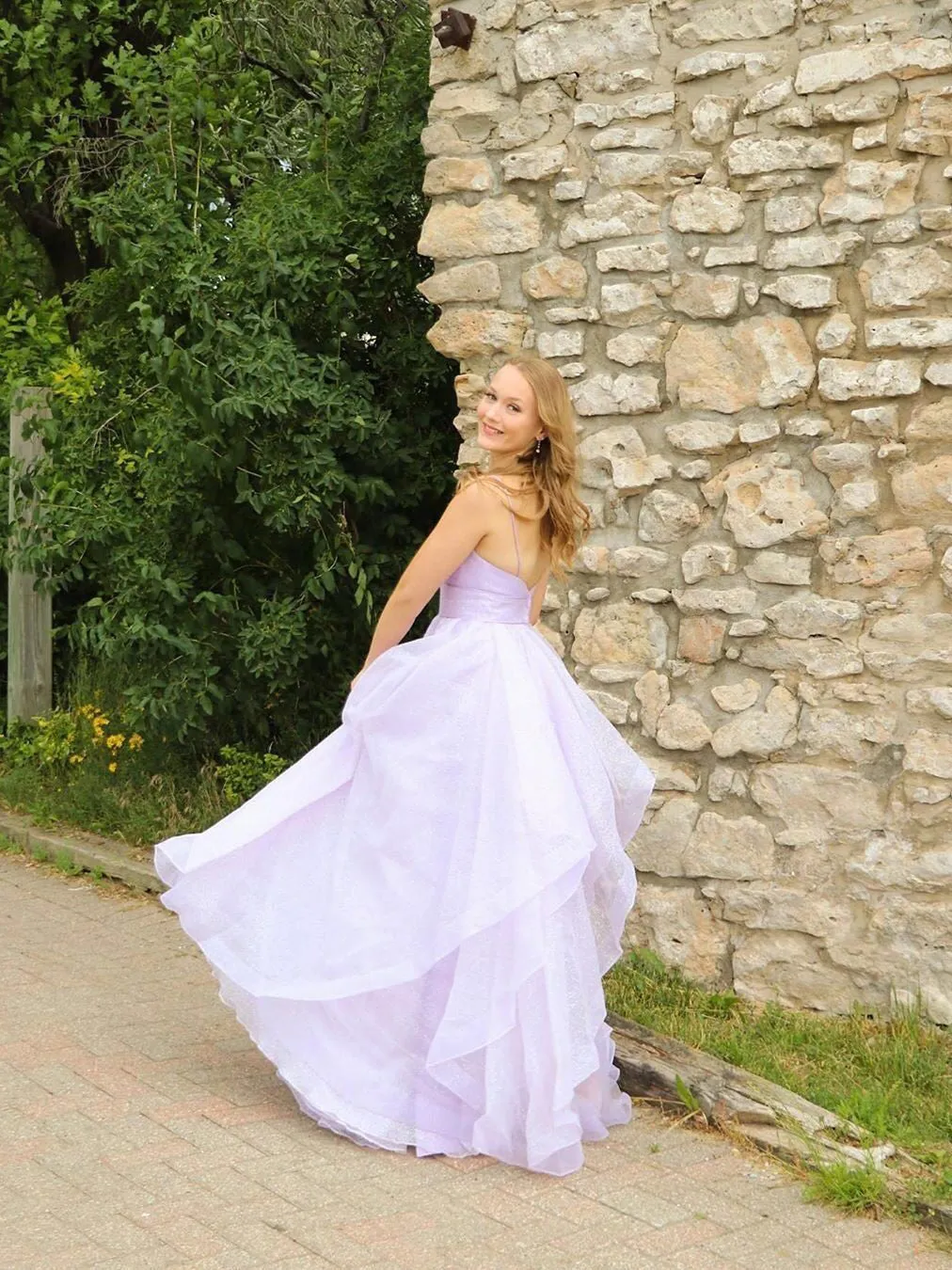 Stunning Shining Spaghetti Straps Tulle Prom Dresses A-line Tiered Evening Gowns PD500