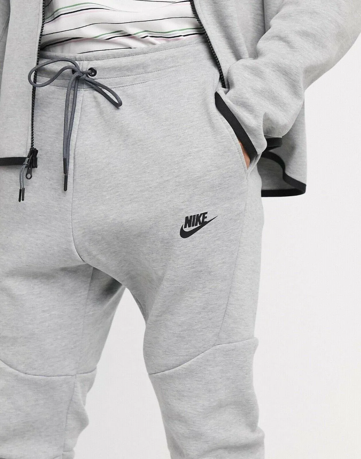 Tech Fleece Jogger (Heather Grey)