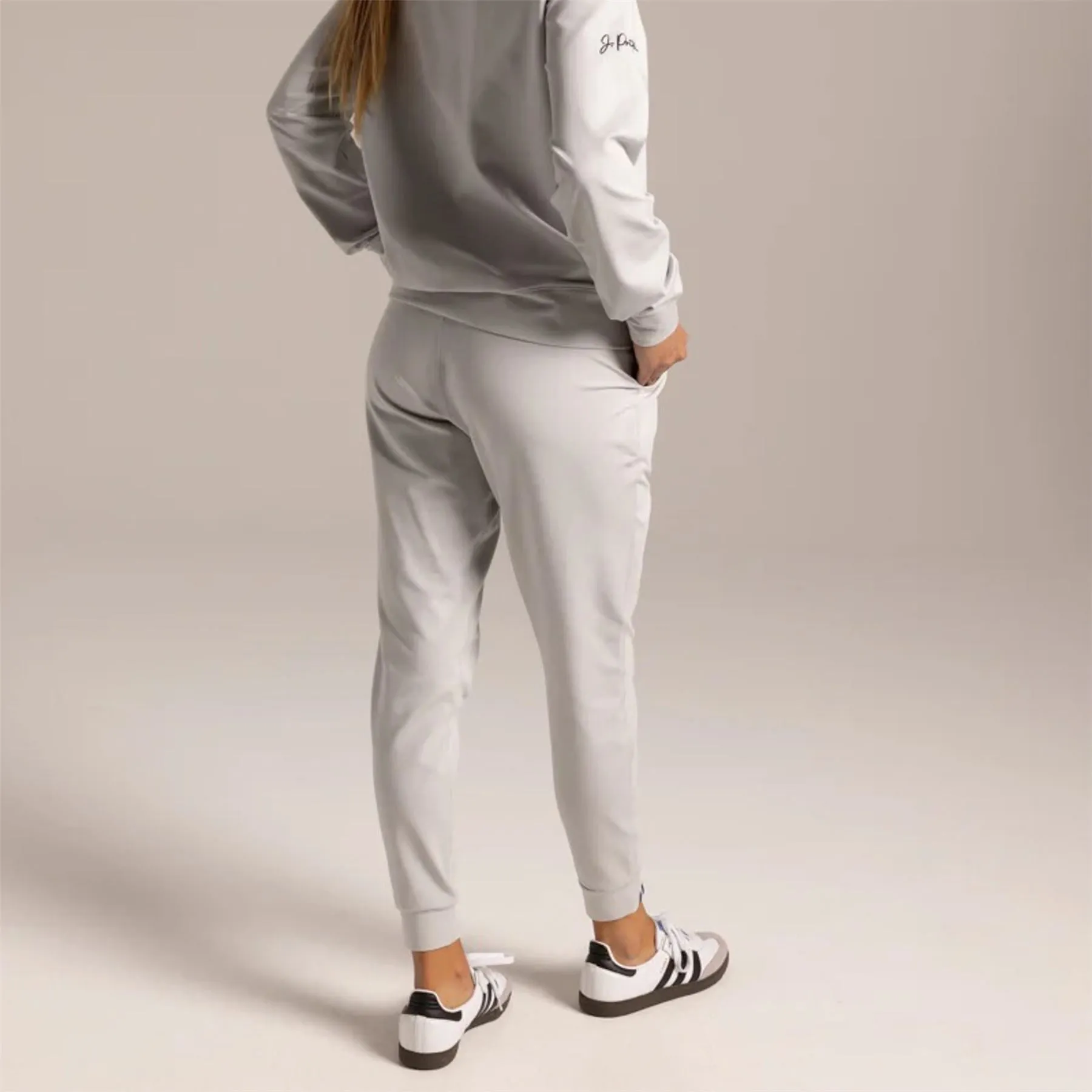 Womens Founders Joggers Overcast - 2024